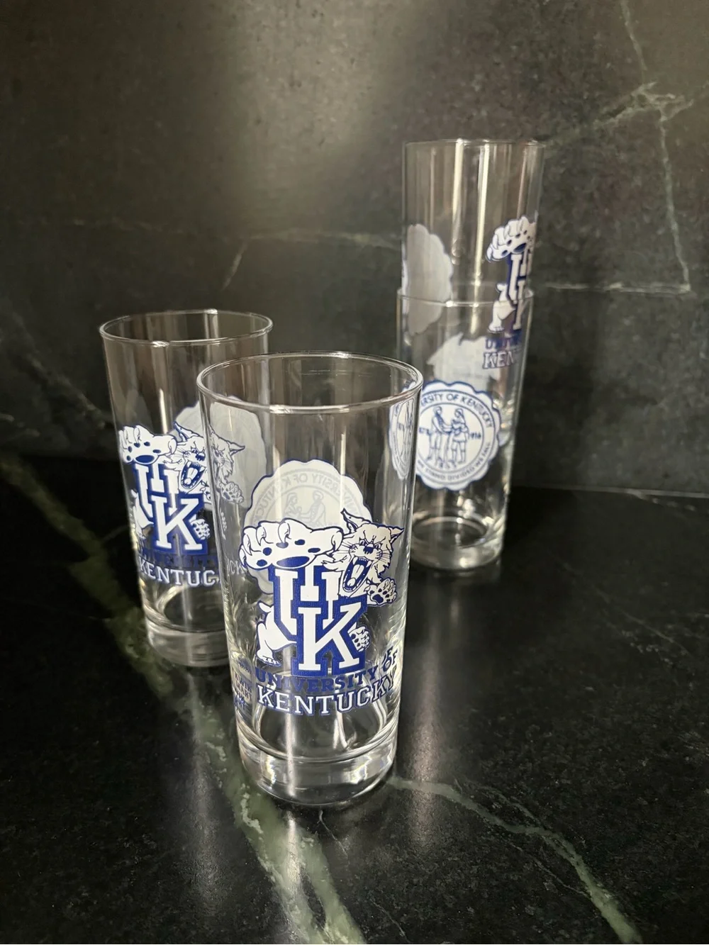 Pen tongue! Kentucky Wildcats Glass Tumblers Set of 2 Blue White United We Stand